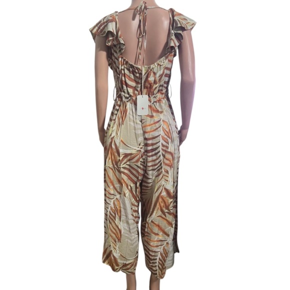 NWT L'ATISTE by AMY Palms Print Wide Leg Cropped Jumpsuit - Picture 4 of 16